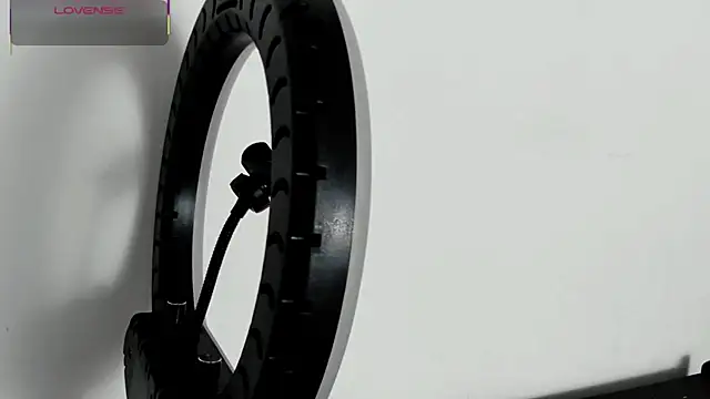 Snapshot of lorymoon chatting on 02/24/25, 07:09 lorymoon online show from 02/24/25, 07:09