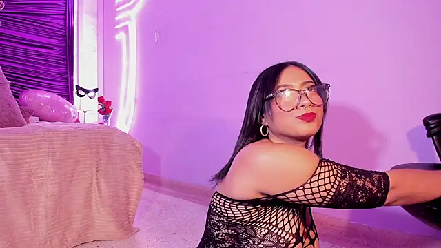 Snapshot of Laurentdupont04 chatting on 02/20/25, 09:44 Laurentdupont04 online show from 02/20/25, 09:44