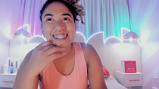 Snapshot of Laurentdupont04 chatting on 09/12/25, 03:17 Laurentdupont04 online show from 09/12/25, 03:17