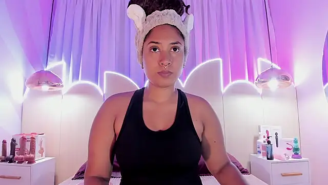 Snapshot of Laurentdupont04 chatting on 10/08/25, 03:04 Laurentdupont04 online show from 10/08/25, 03:04