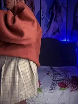 Snapshot of Im_Little chatting on 12/14/24, 02:56 Im Little online show from 12/14/24, 02:56