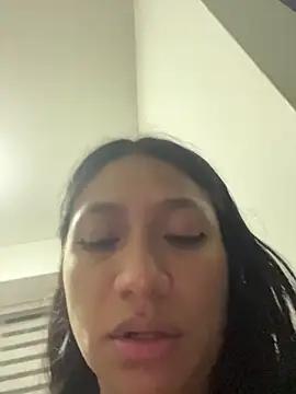 Snapshot of Im_Little chatting on 11/06/25, 01:39 Im Little online show from 11/06/25, 01:39