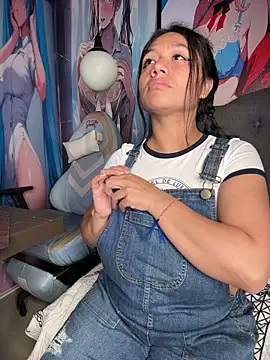 Im Little online show from 06/23/26, 03:15