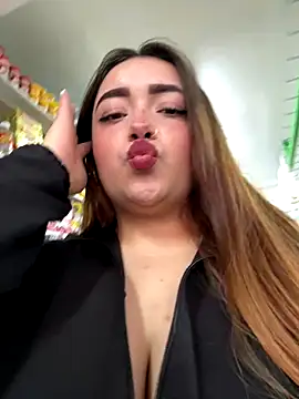 Tatiana O online show from 10/21/25, 05:02