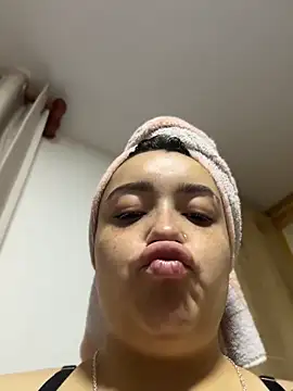 Tatiana O online show from 04/17/26, 01:03