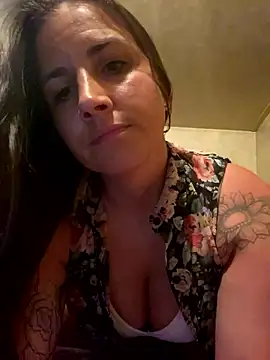 maexmaeee online show from 09/28/25, 04:29