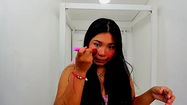 lauren sofia19 online show from 02/25/25, 06:31