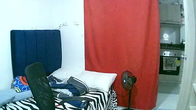 sexy diamante  online show from 01/13/26, 01:11