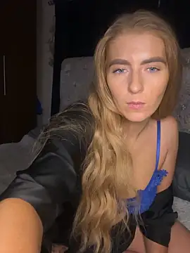 Summer Paige online show from 02/02/25, 02:06