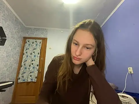 Snapshot of Eva_Angel3 chatting on 12/14/24, 05:36 Eva Angel3 online show from 12/14/24, 05:36