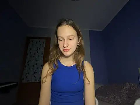 Snapshot of Eva_Angel3 chatting on 12/16/24, 03:43 Eva Angel3 online show from 12/16/24, 03:43