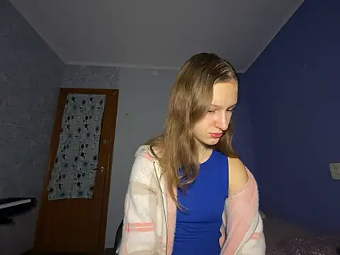 Snapshot of Eva_Angel3 chatting on 12/18/24, 03:55 Eva Angel3 online show from 12/18/24, 03:55