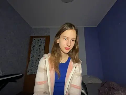 Snapshot of Eva_Angel3 chatting on 12/25/24, 02:34 Eva Angel3 online show from 12/25/24, 02:34