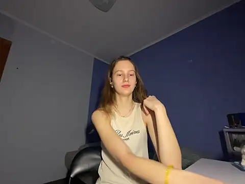 Snapshot of Eva_Angel3 chatting on 02/17/25, 06:26 Eva Angel3 online show from 02/17/25, 06:26