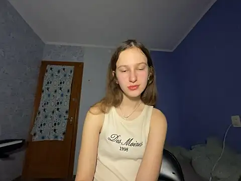 Snapshot of Eva_Angel3 chatting on 02/19/25, 06:43 Eva Angel3 online show from 02/19/25, 06:43