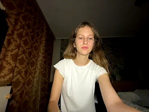 Snapshot of Eva_Angel3 chatting on 09/21/25, 04:52 Eva Angel3 online show from 09/21/25, 04:52