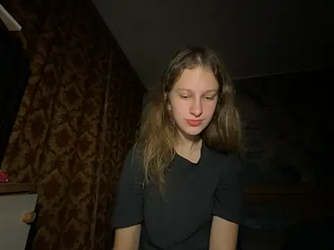 Snapshot of Eva_Angel3 chatting on 09/27/25, 04:23 Eva Angel3 online show from 09/27/25, 04:23