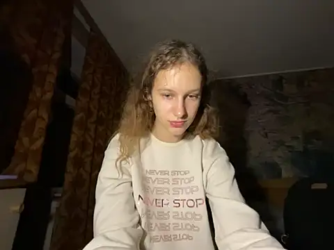 Snapshot of Eva_Angel3 chatting on 10/09/25, 05:11 Eva Angel3 online show from 10/09/25, 05:11