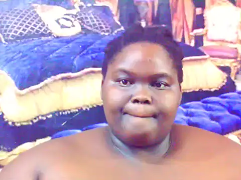 Snapshot of EbonyHotBuns chatting on 03/11/25, 12:28 EbonyHotBuns online show from 03/11/25, 12:28