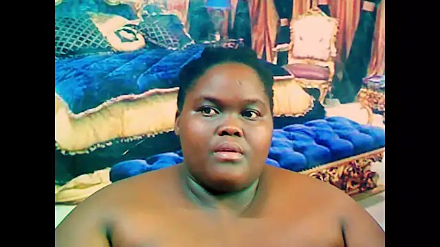 Snapshot of EbonyHotBuns chatting on 03/15/25, 08:48 EbonyHotBuns online show from 03/15/25, 08:48