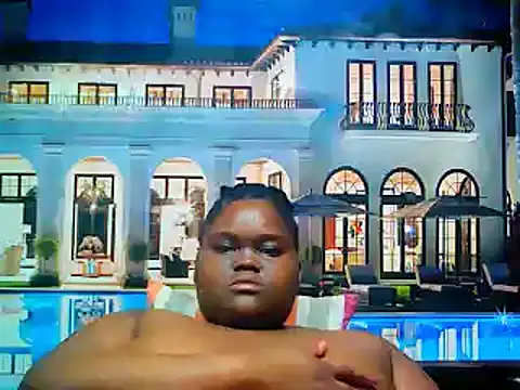 Snapshot of EbonyHotBuns chatting on 03/21/25, 11:12 EbonyHotBuns online show from 03/21/25, 11:12