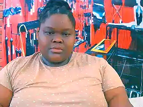 Snapshot of EbonyHotBuns chatting on 11/08/25, 06:51 EbonyHotBuns online show from 11/08/25, 06:51