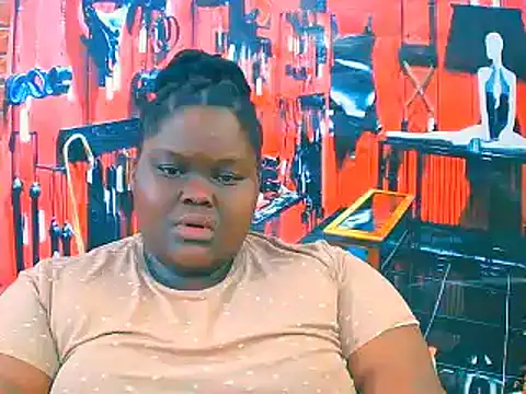 Snapshot of EbonyHotBuns chatting on 11/09/25, 06:55 EbonyHotBuns online show from 11/09/25, 06:55