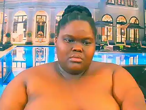 Snapshot of EbonyHotBuns chatting on 11/29/25, 08:39 EbonyHotBuns online show from 11/29/25, 08:39