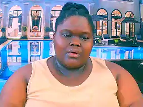 Snapshot of EbonyHotBuns chatting on 11/29/25, 08:45 EbonyHotBuns online show from 11/29/25, 08:45