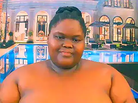 Snapshot of EbonyHotBuns chatting on 12/15/25, 08:46 EbonyHotBuns online show from 12/15/25, 08:46