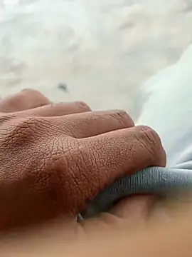 nick05inch online show from 11/01/25, 11:45