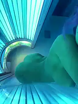 Snapshot of AlyssaHottv_ chatting on 02/11/25, 03:29 AlyssaHottv online show from 02/11/25, 03:29