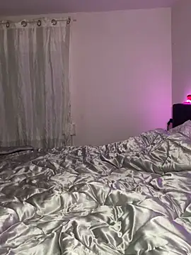 Snapshot of AlyssaHottv_ chatting on 11/02/25, 03:03 AlyssaHottv online show from 11/02/25, 03:03