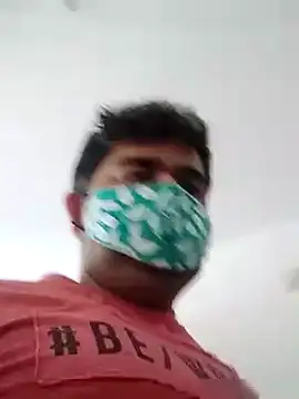 Snapshot of Happyman300 chatting on 02/06/25, 09:32 Happyman300 online show from 02/06/25, 09:32