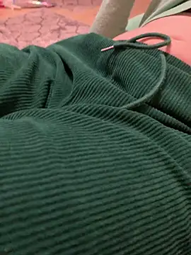 Snapshot of lora19922 chatting on 01/12/25, 06:59 lora19922 online show from 01/12/25, 06:59