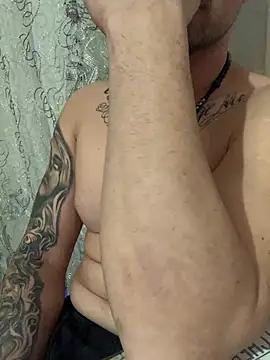 Snapshot of lora19922 chatting on 02/06/25, 08:45 lora19922 online show from 02/06/25, 08:45