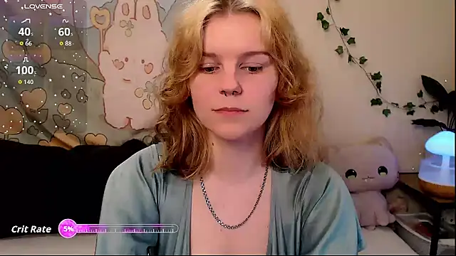 Moona xx online show from 05/10/26, 10:59