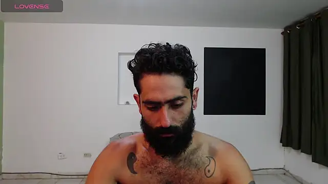 Snapshot of Drogamma chatting on 02/15/25, 05:30 Drogamma online show from 02/15/25, 05:30