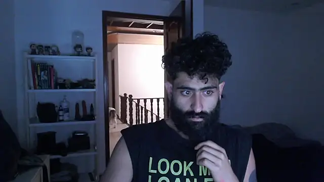 Snapshot of Drogamma chatting on 03/11/25, 03:37 Drogamma online show from 03/11/25, 03:37