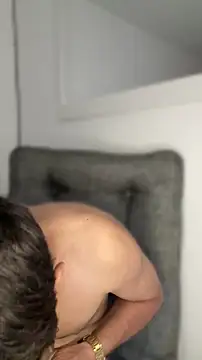 ArturoDelgado1 online show from 04/08/26, 05:46