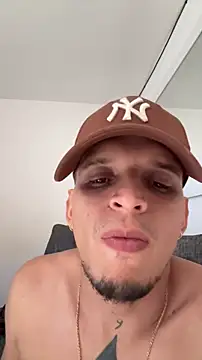 ArturoDelgado1 online show from 04/18/26, 07:58