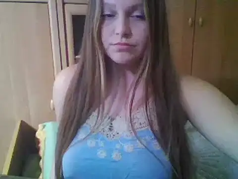 Evasapples online show from 02/06/25, 03:41