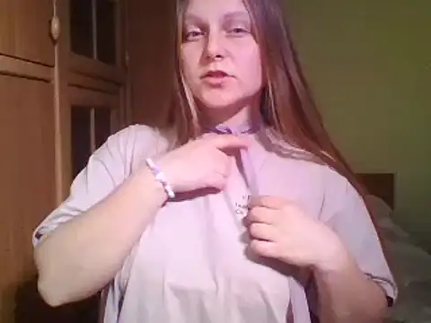 Evasapples online show from 02/11/25, 04:13