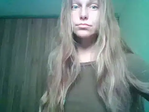 Evasapples online show from 09/18/25, 07:38