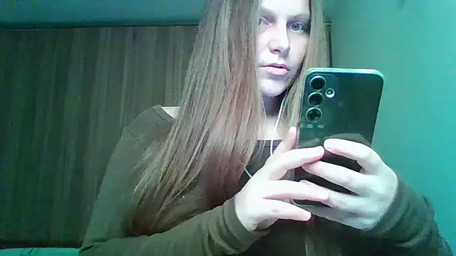 Evasapples online show from 03/27/26, 02:28