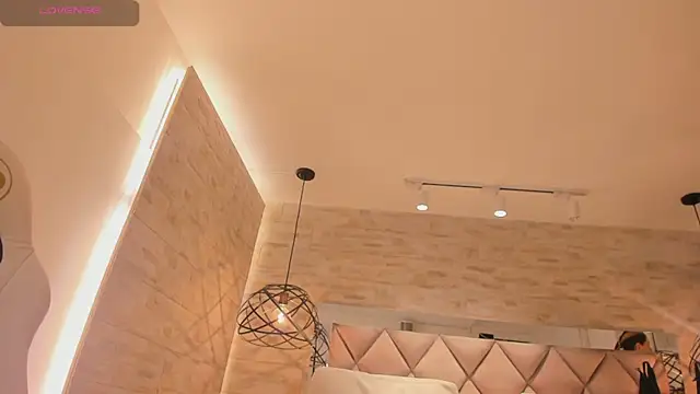 Snapshot of dorothy_vegga chatting on 03/05/25, 03:18 dorothy vegga online show from 03/05/25, 03:18