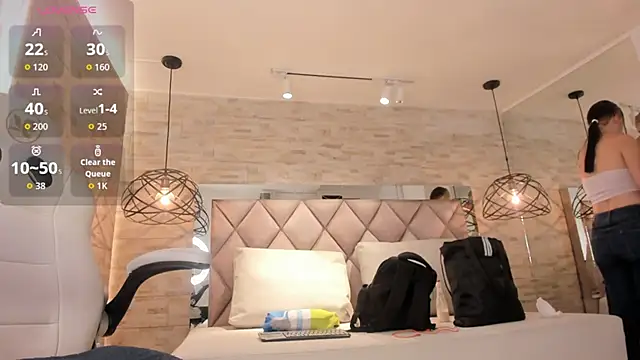 Snapshot of dorothy_vegga chatting on 09/27/25, 03:44 dorothy vegga online show from 09/27/25, 03:44