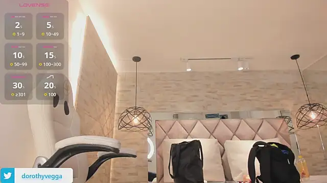 dorothy vegga online show from 10/07/25, 03:25