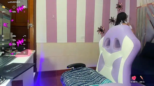 Snapshot of maria_paulac chatting on 02/19/25, 04:34 maria paulac online show from 02/19/25, 04:34