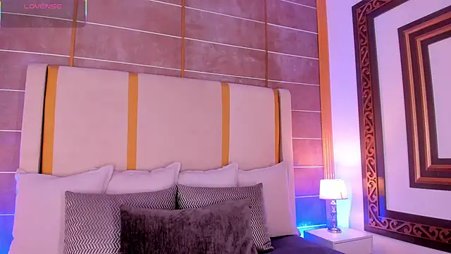 Snapshot of AbigailCarter chatting on 10/22/25, 11:37 AbigailCarter online show from 10/22/25, 11:37